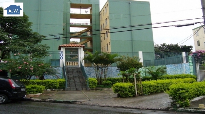 L075 - Apartamento Residencial residencial em COHAB V - Carapicuíba